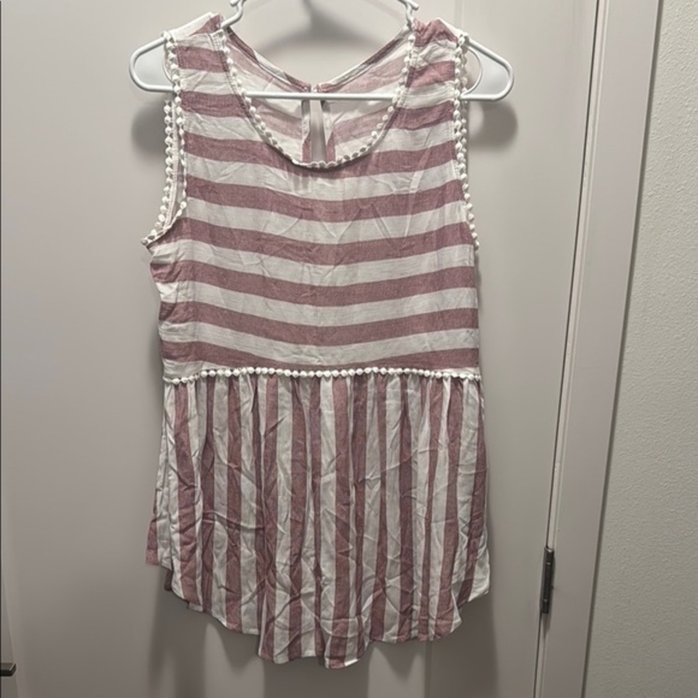 Unbranded Pink and White Striped Tank Top. Large
